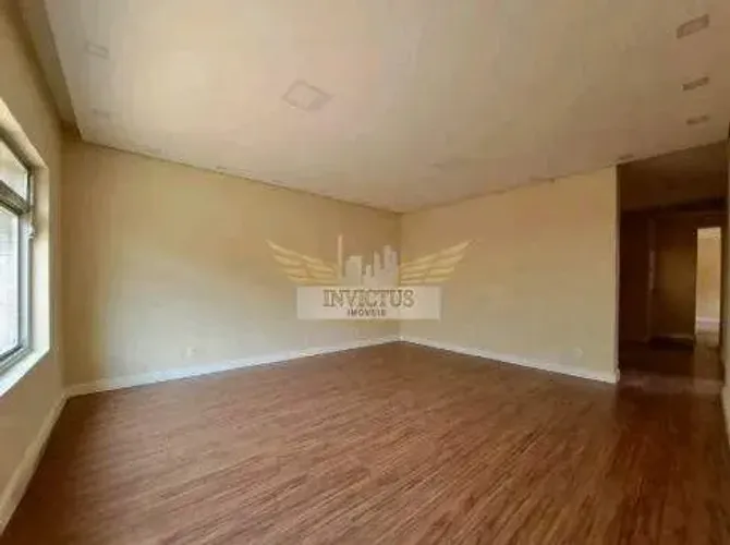 Casa Térrea Residencial/Comercial com 3 Quartos para Comprar, 235m² - Vila Gilda, Santo An
