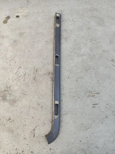 Moldura lateral caçamba Saveiro estendida L.d G5 G6