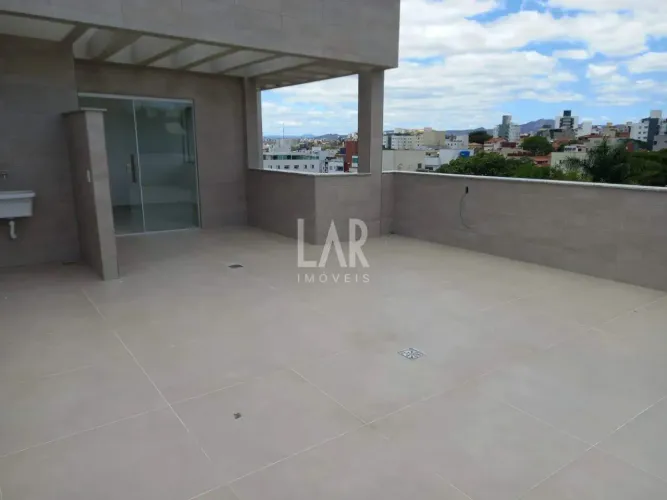 Cobertura à venda, 3 quartos, 1 suíte, 3 vagas, Santa Rosa - Belo Horizonte/MG
