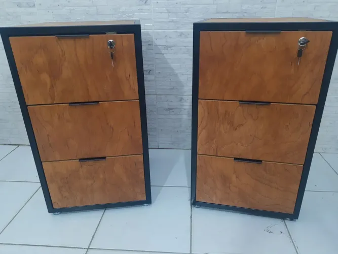 Gaveteiro / Criado mudo, sob encomenda! E sob medida! Estilo industrial