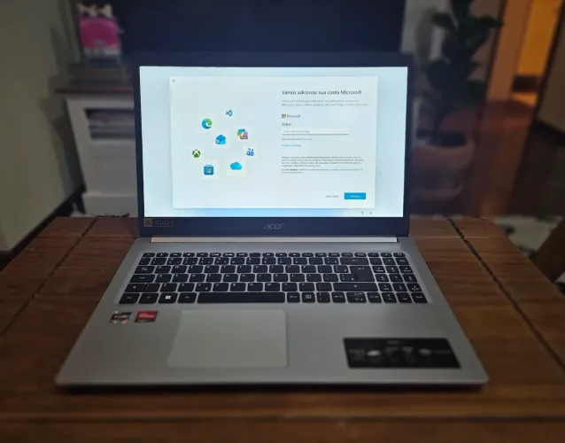 Notebook Acer Aspire A515-54 / Ryzen 7 5700U / 8Gb RAM / SSD 500GB