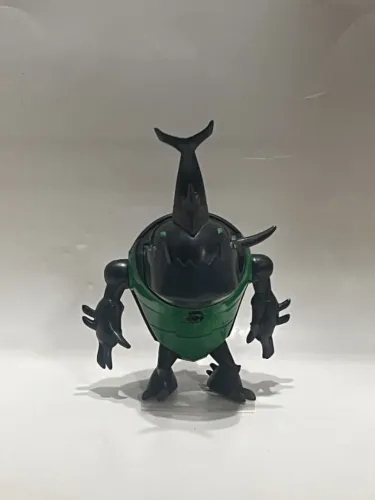 Boneco Figura action Ben 10