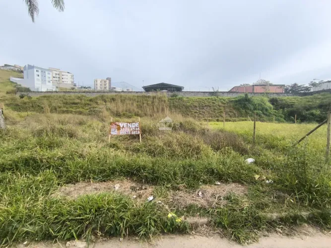 Lote todo plano 419 m² no Francisco Bernardino/ Jardim São João
