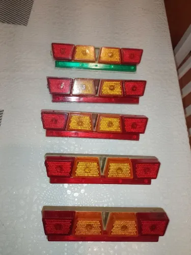 Lanterna traseira Monark monareta 