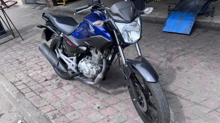 CG start 160 apenas 8000km