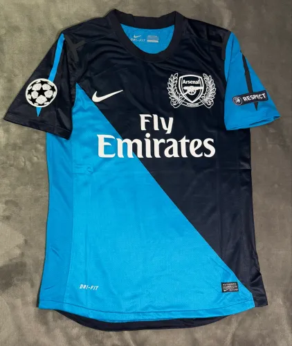 Camisa Arsenal 2011 - De jogo - Van Persie