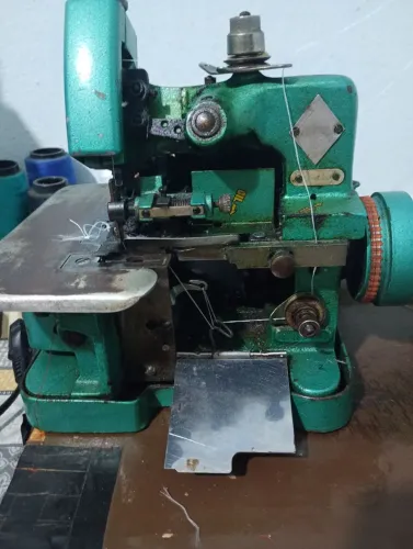 Overloque semi industrial 