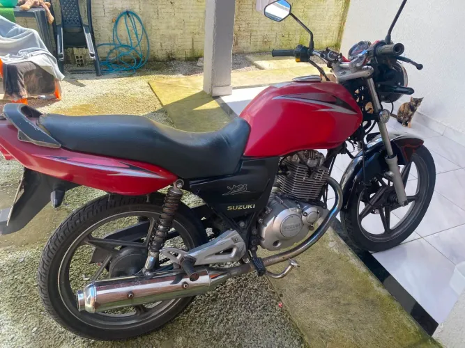 Suzuki yes 125 arrumada