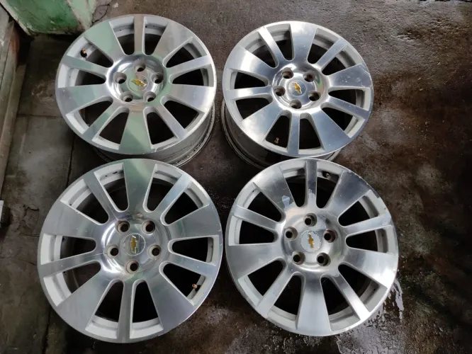 Jogo de rodas aro 17 5x114 GM Chevrolet Captiva V6