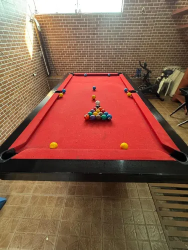 Mesa de sinuca / bilhar. Profissional, 2.32 x 1.32m