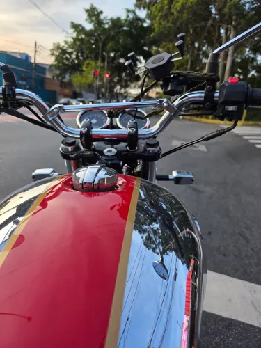 Interceptor 650 baixíssimo km