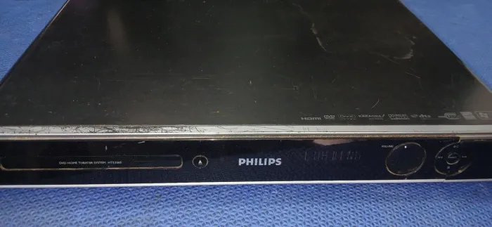 Philips DVD HOME THEATER SYSTEM HTS3365