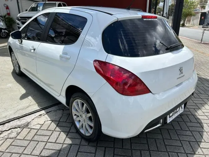 Peugeot 308 Active 1.6 Flex 16V 5P Mec. 2014