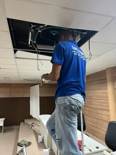 Instalação de ar-condicionado de 9 mil btus a 60 mil btus