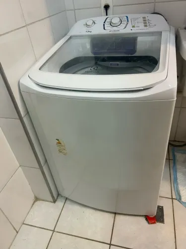 Máquina Electrolux 13kgs - LEIA ANÚNCIO