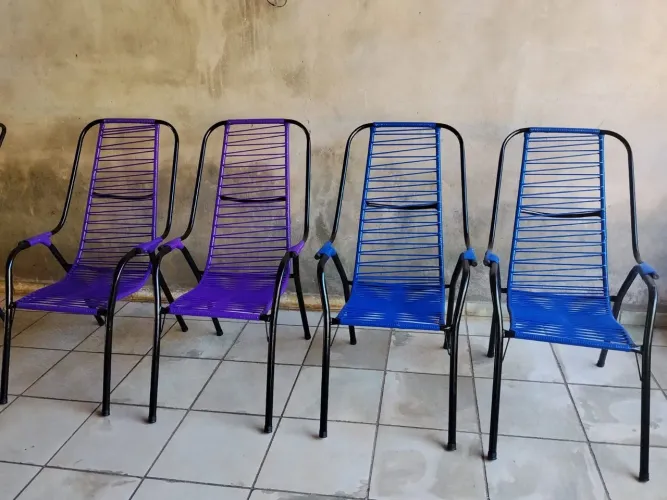 Quatro cadeiras cada 100$