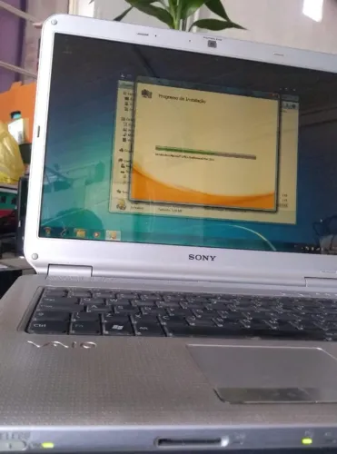 Notebook Sony Vaio 15.4 Vgn-ns220ah