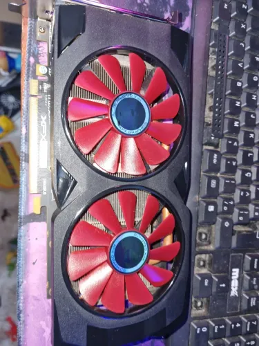Placa de vídeo RX 580 2048sp 4gb
