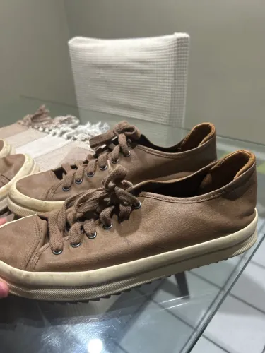 Sapato reserva marrom usado 1 vez comprado por 400 reais