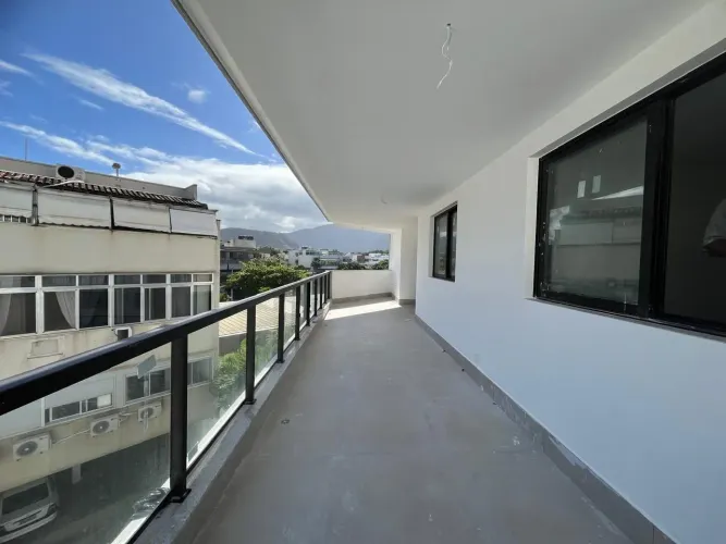 Apartamento com 2 dormitórios à venda, 111 m² por R$ 2.490.000,00 - Barra da Tijuca - Rio 