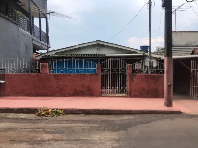 Vendo casa no Tangará