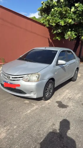 Toyota Etios XLS Sedan 1.5 Flex 16V 4P Mec. 2014