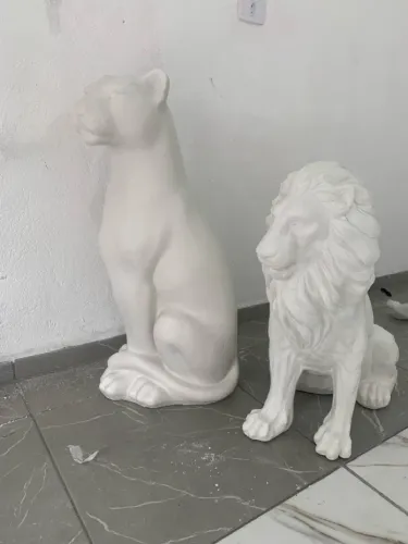 Escultura Leão e pantera 