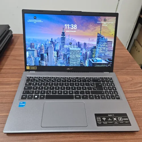 Acer Aspire 15 Intel i5-13420H 16GB DDR5 SSD 512GB Tela 15,6 FullHD