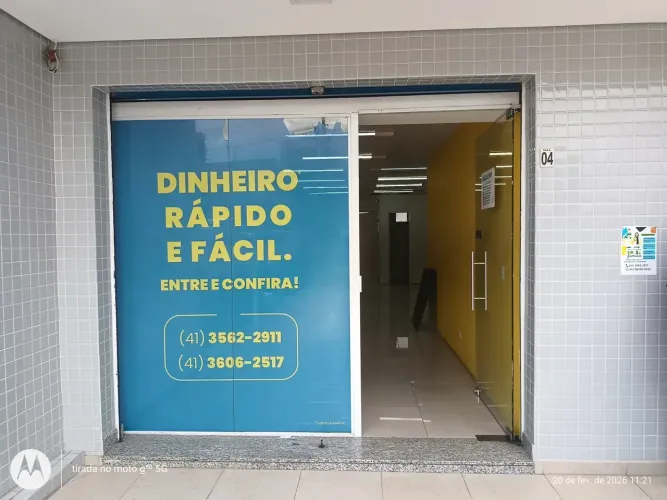 Sala comercial térrea para Locação no Bairro Maracanã em Colombo.