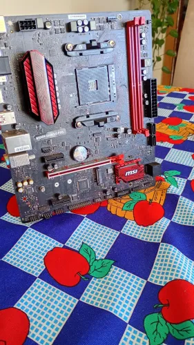 Placa mãe B350M Gaming Pro MSI