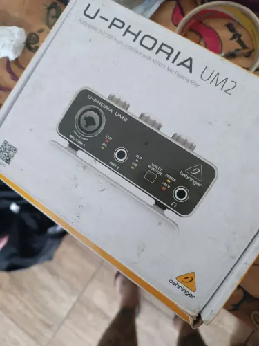 U-PHORIA UM2 Behringer