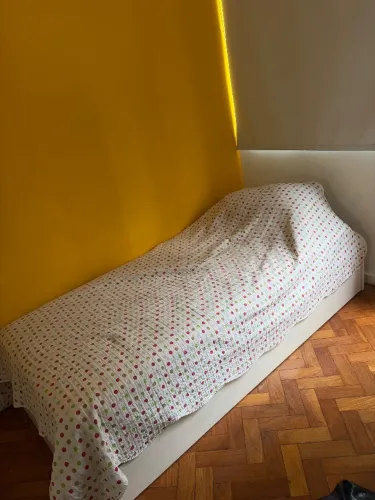 Cama de Solteiro Tok Stok