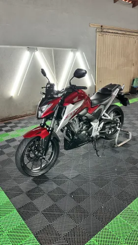 CB TWISTER 300F 2025/2026 (3.100KM)
