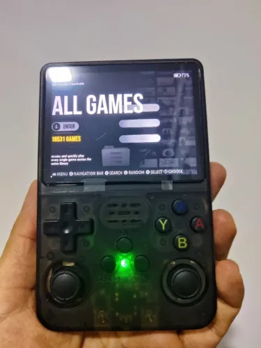 Console Portátil Retrô R36S - Novo na caixa!