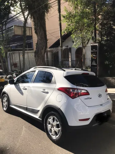Hyundai HB20X Style 1.6 Flex 16V Aut. 2015