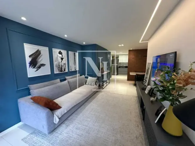 APARTAMENTO 2 QUARTOS no Bairro de Copacabana