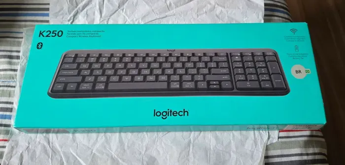 Teclado Sem Fio Logitech K250 Bluetooth Teclado Numérico ABNT2 Grafite Lacrado