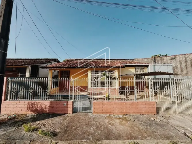 ALUGUEL | Casa no Conjunto Tapajós