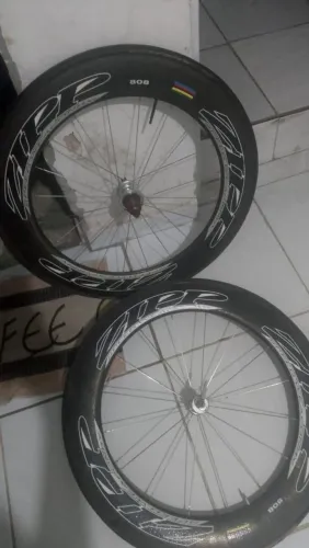 Rodagem completa zipp speed weaponry 808 fibra de carbono