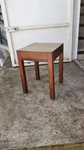 18 Bancos de Madeira Maciça para Bares e Restaurantes