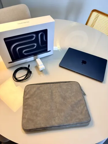 Macbook Pro M3 Pro - MRX33BZ/A