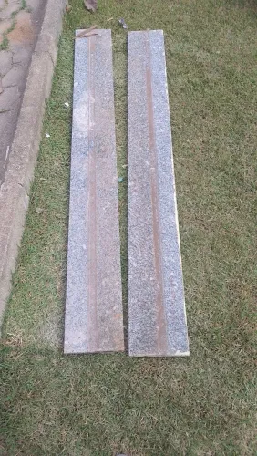 5 pedras de granito 4 de 177/20 e 1 de 2:13/20