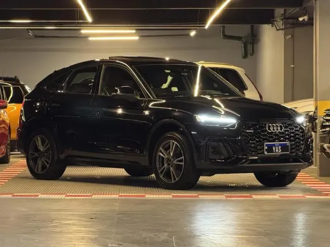 Audi Q5 SB Perf. 2.0 TFSIe S.tr. QT (hib.) 2024
