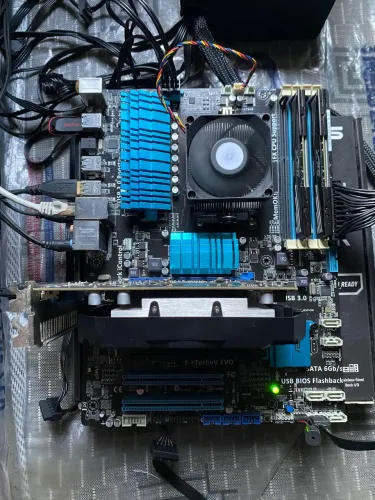 Kit Gamer AMD FX Octa-Core + R7 240 4GB GDDR5 + 8GB RAM | Roda GTA V, Valorant e LoL!