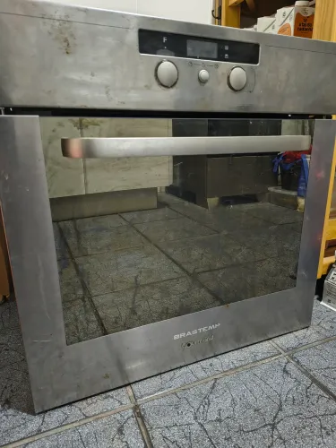 Forno de embutir elétrico Brastemp Gourmand