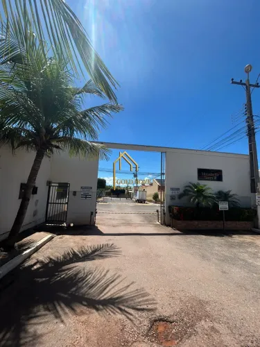 CASA À VENDA NO CONDOMÍNIO VILA DA SERRA 3