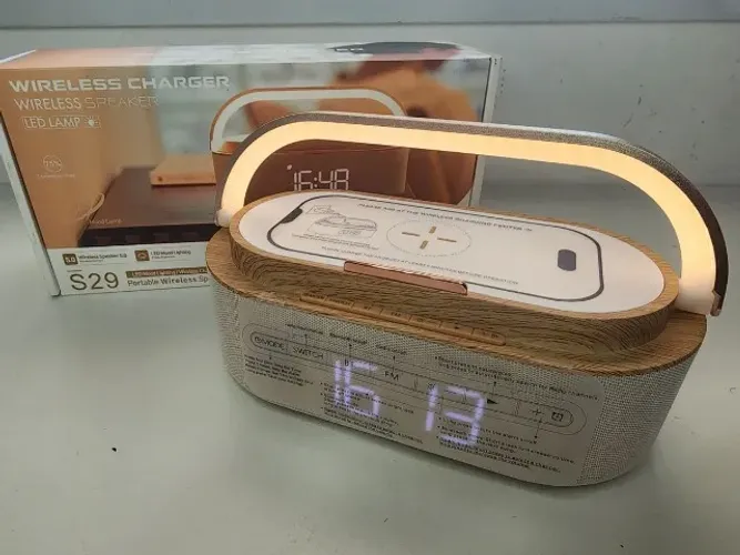Carregador wireless - relógio - caixa som bluetooth - luminária