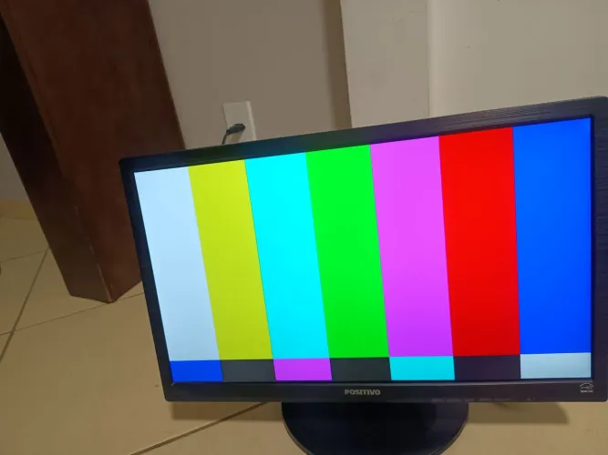 Monitor de vídeo LED 22"