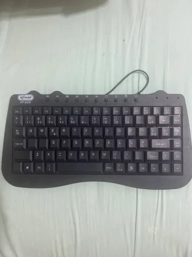 Mini Teclado Multimídia Kp-2008 Knup Cor De Teclado Preto