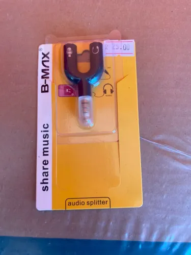 ADAPTADOR P2 P3 SPLITTER AUDIO HEADSET FONE VALOR 25,00